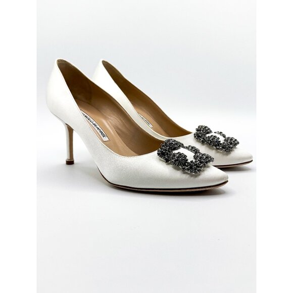 Manolo Blahnik Hangisi 70 Embellished Satin Jewel Buckle Designer Wedding Pumps - Picture 1 of 9